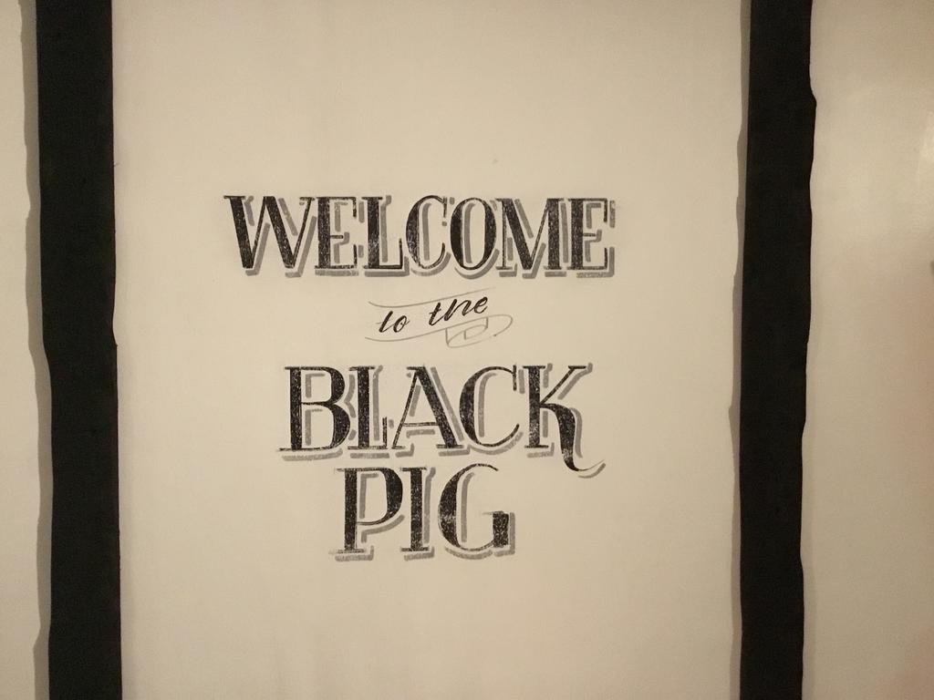 Bed and Breakfast The Black Pig Public House à Staple Extérieur photo